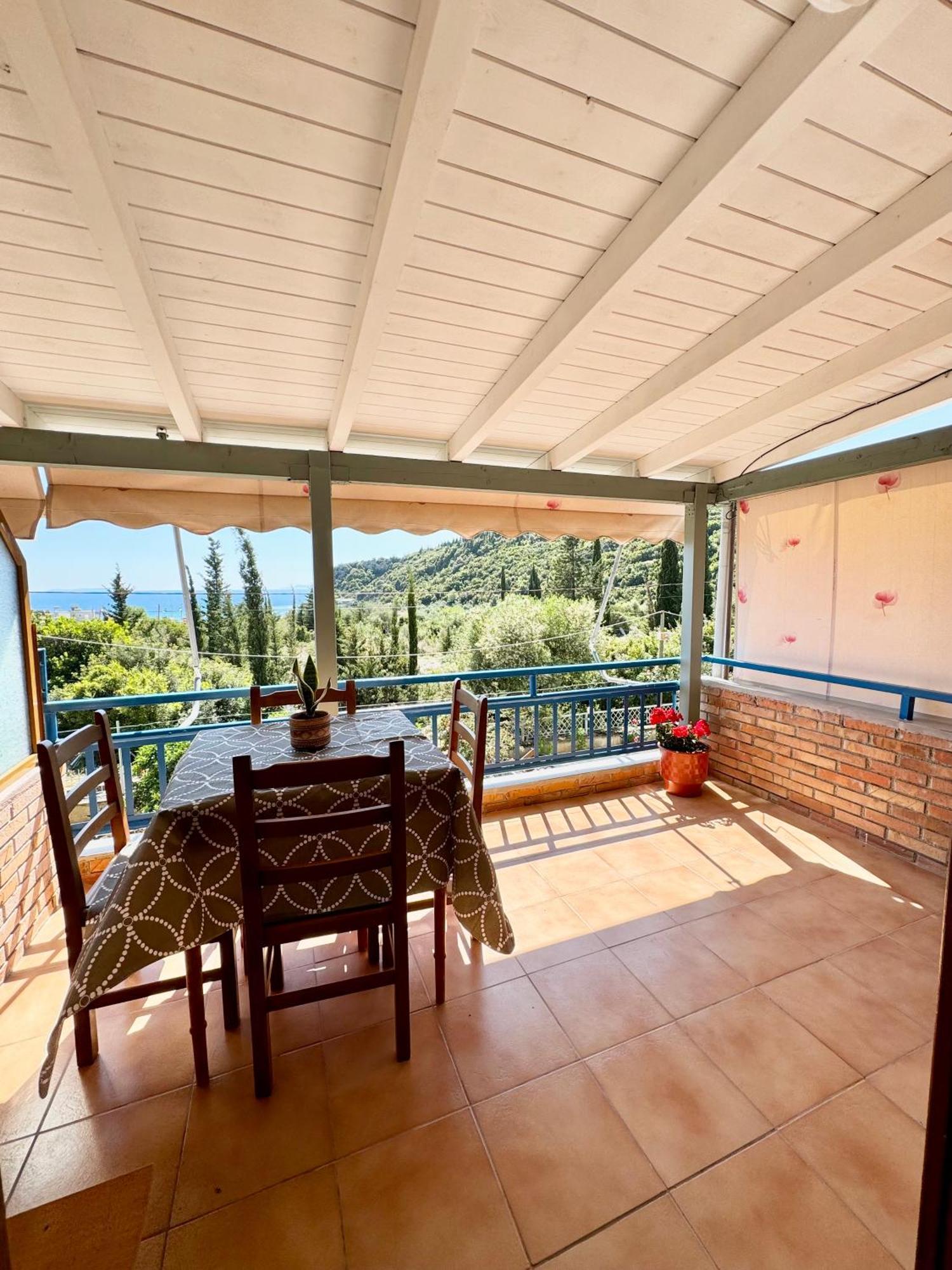 Guesthouse Rondo Himarë Dış mekan fotoğraf