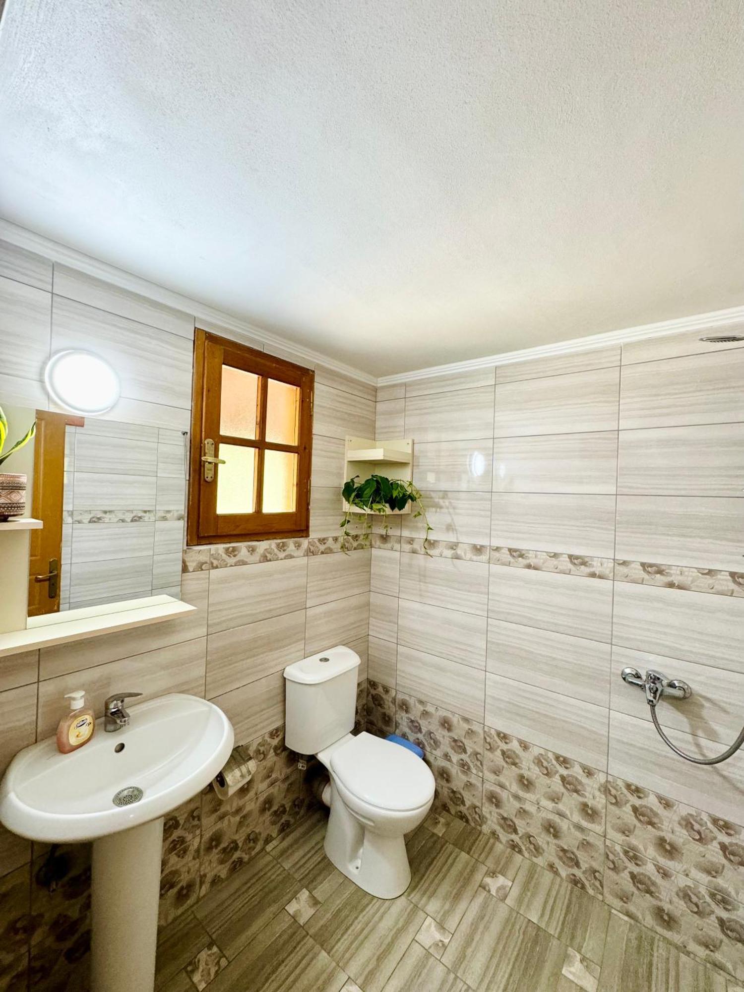Guesthouse Rondo Himarë Dış mekan fotoğraf