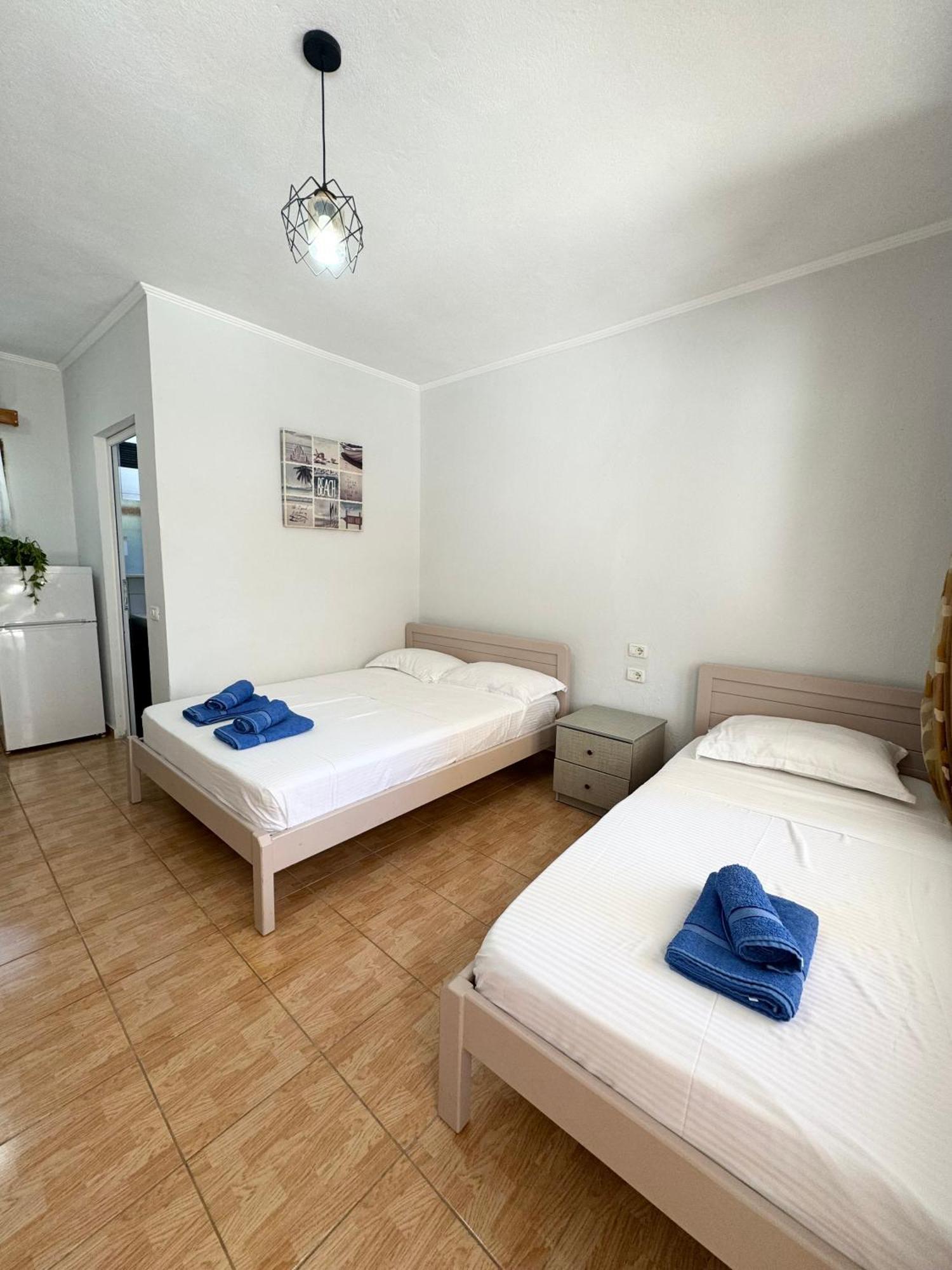 Guesthouse Rondo Himarë Dış mekan fotoğraf