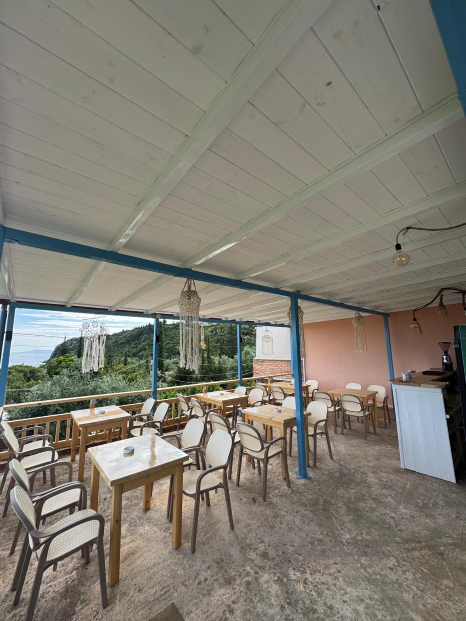 Guesthouse Rondo Himarë Dış mekan fotoğraf