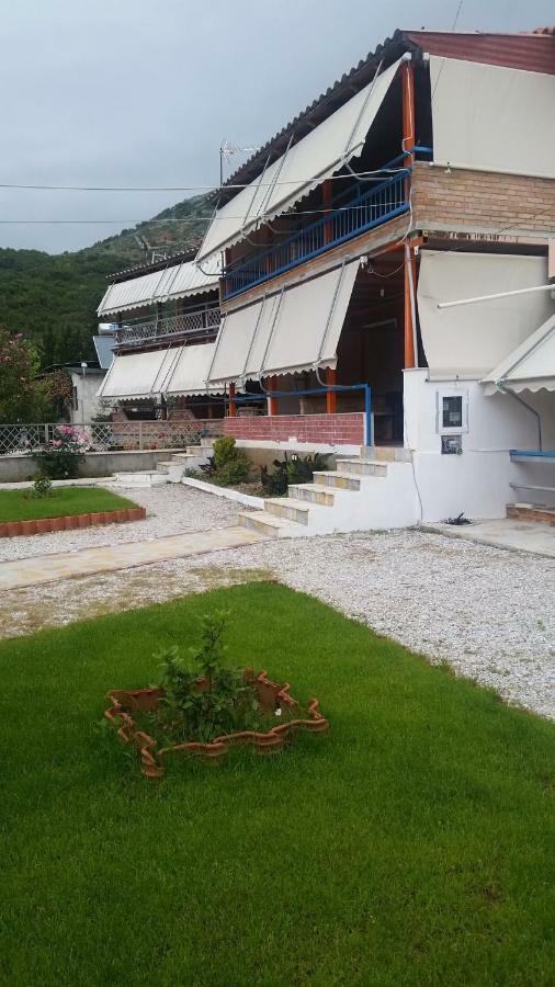 Guesthouse Rondo Himarë Dış mekan fotoğraf